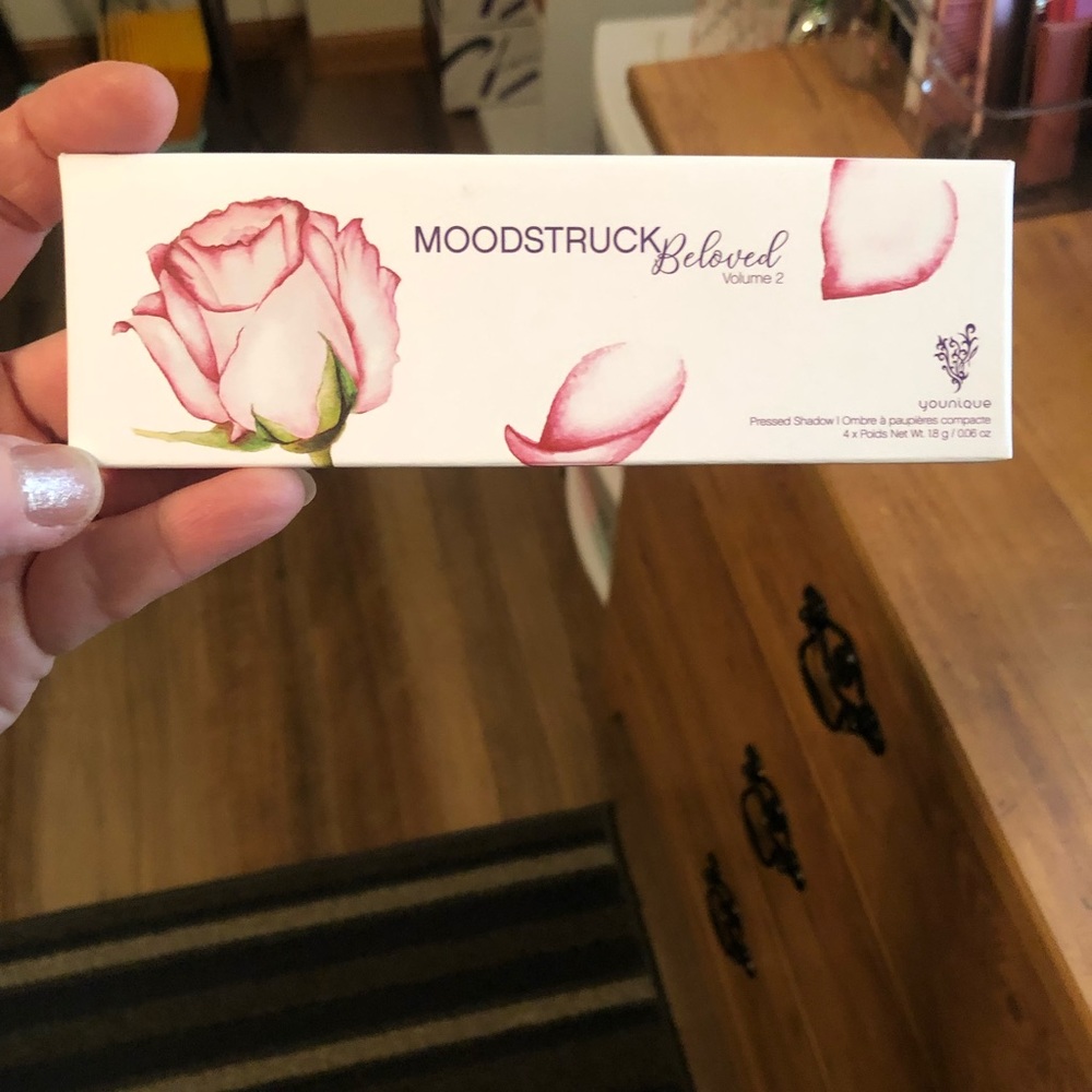 Younique beloved vol 2 palette